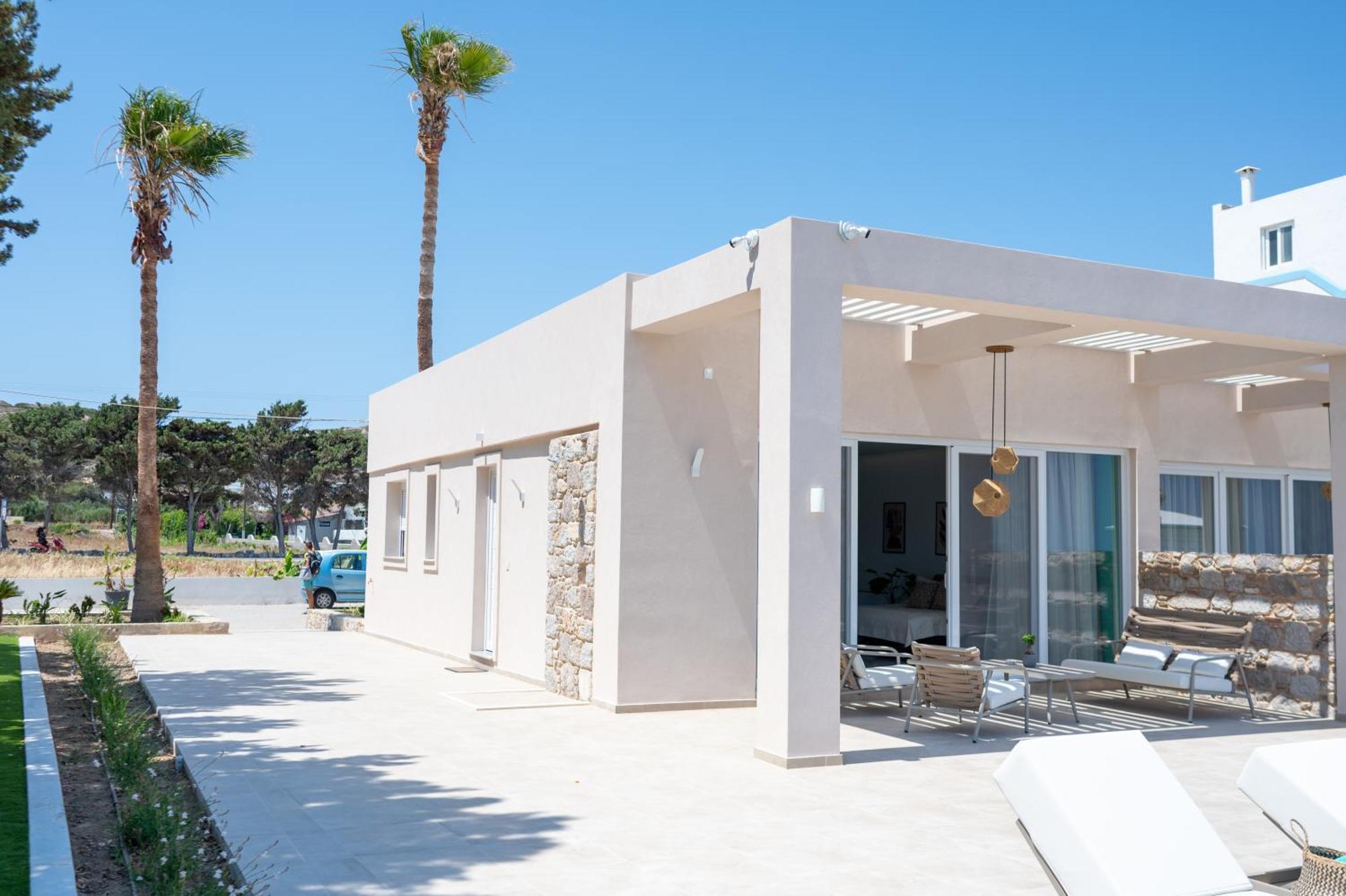 Nalu Luxury Suites Adults Only Kefalos  Exterior photo