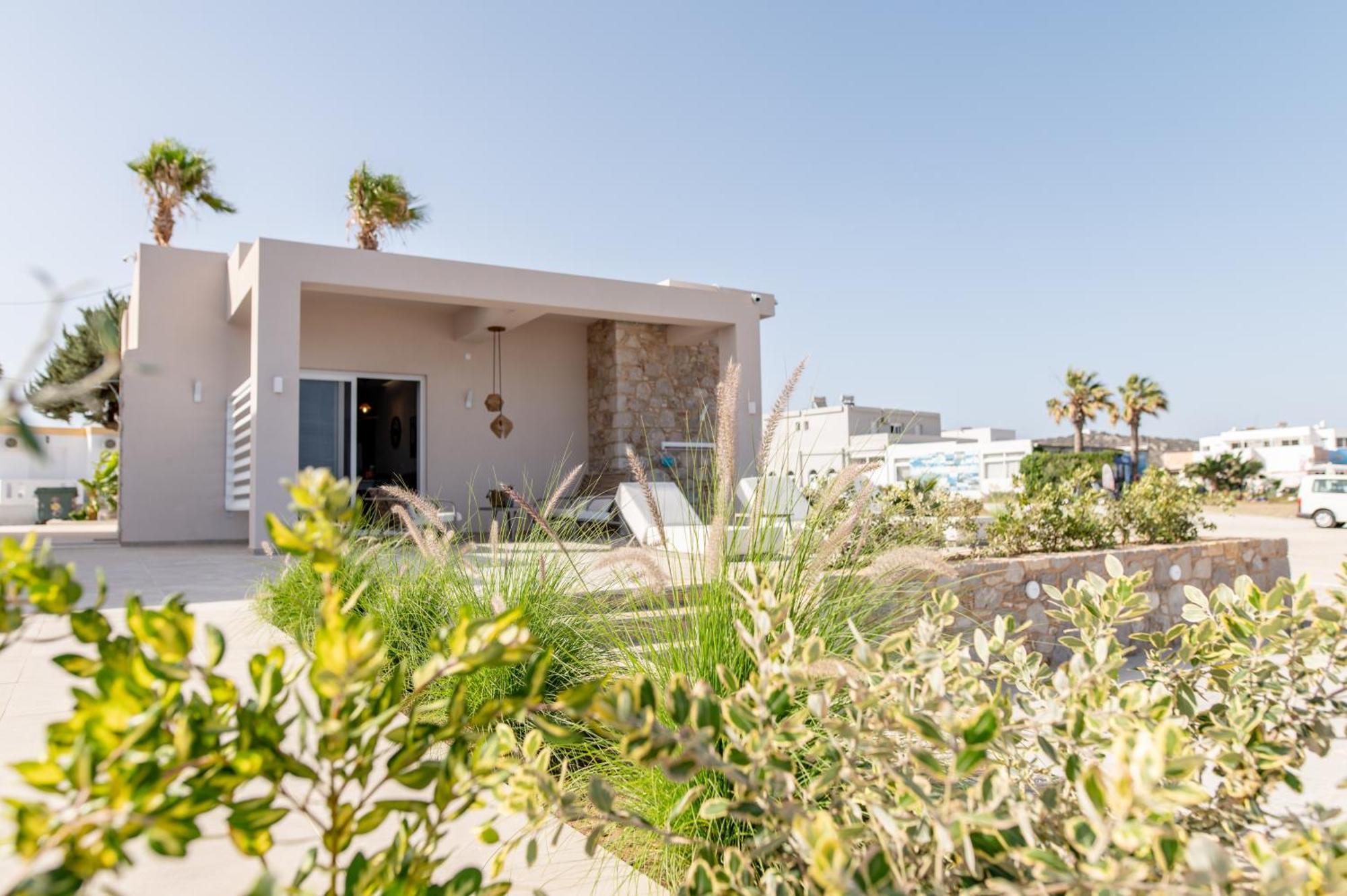 Nalu Luxury Suites Adults Only Kefalos  Exterior photo