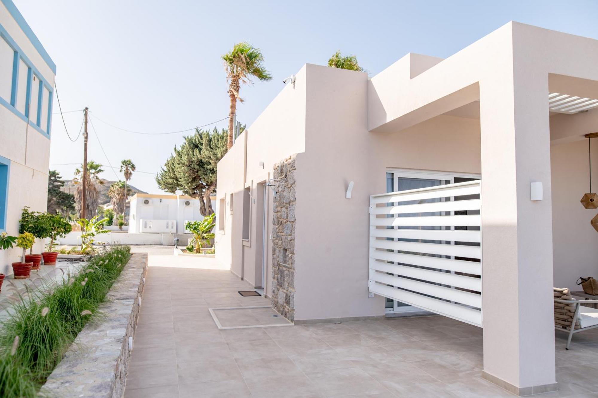 Nalu Luxury Suites Adults Only Kefalos  Exterior photo