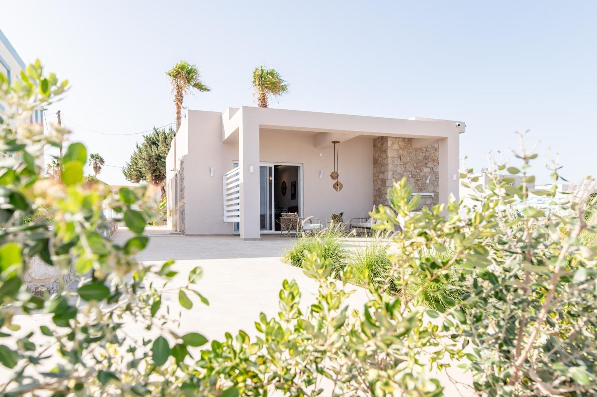 Nalu Luxury Suites Adults Only Kefalos  Exterior photo